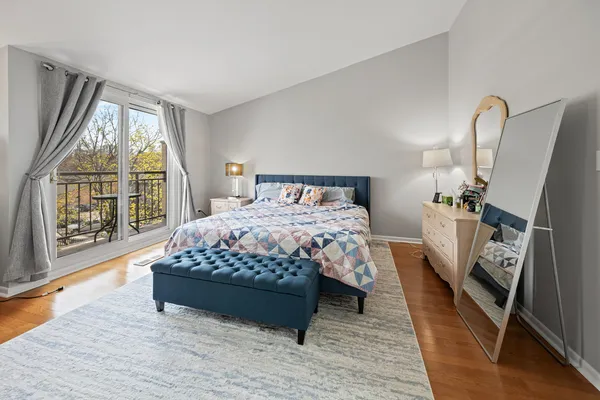 $5,000 | 1644 North Mohawk Street, Unit B, Chicago, IL 60614