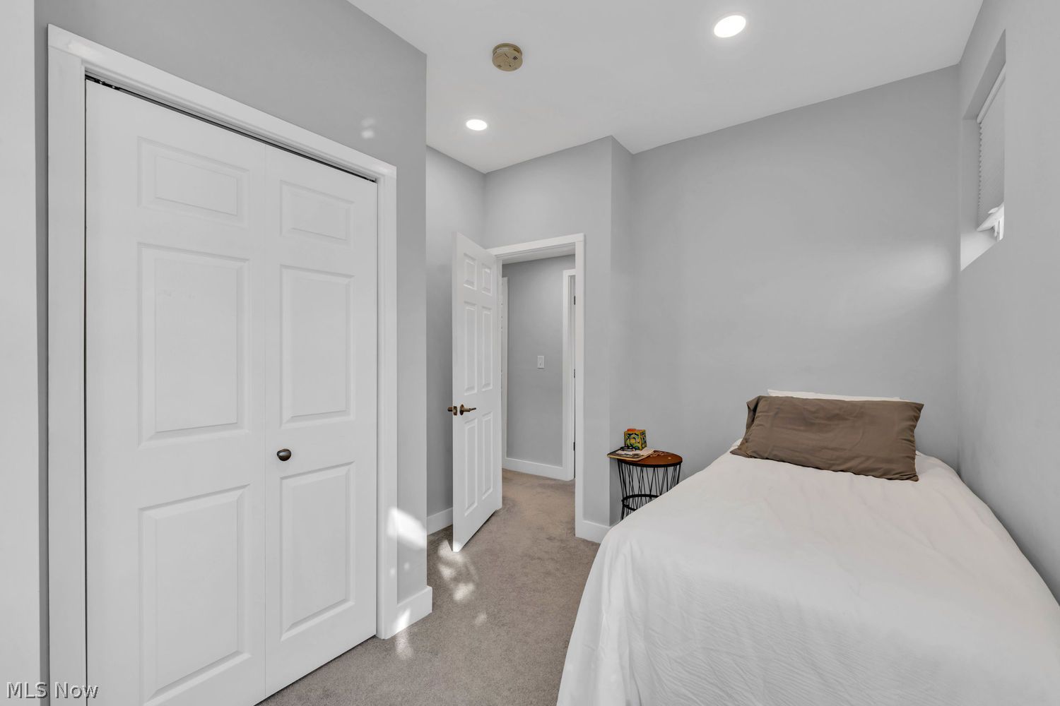 2702 Bridge Avenue Cleveland, OH 44113 - Photo 23 of 39