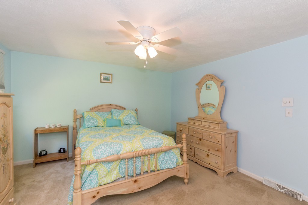 32 Upland Road Burlington, MA 01803 - Photo 15 of 30 Gallery Image 15