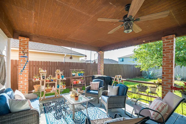 $309,990 | 25403 Barmby Drive, Tomball, TX 77375