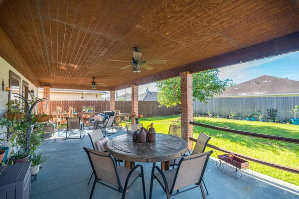 $309,990 | 25403 Barmby Drive, Tomball, TX 77375