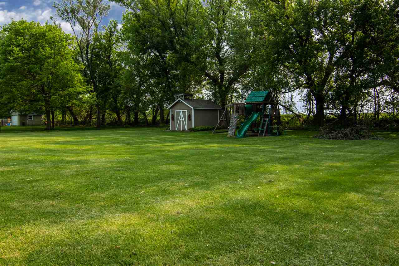 5780 Rural Edge Drive Roscoe, IL 61073 - Photo 24 of 25 a view of a trees in a yard
