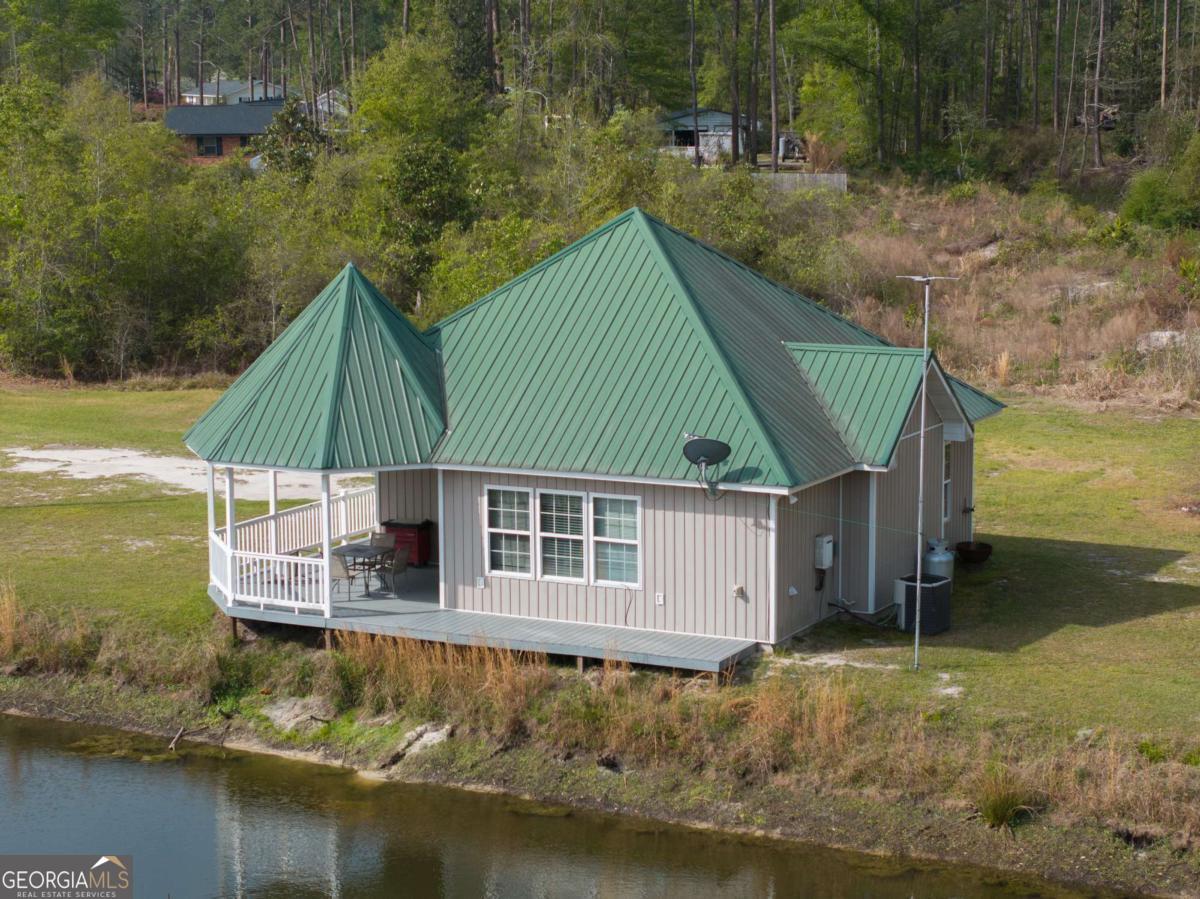 84 Satilla Church Road Baxley, GA 31513 - Photo 1 of 21