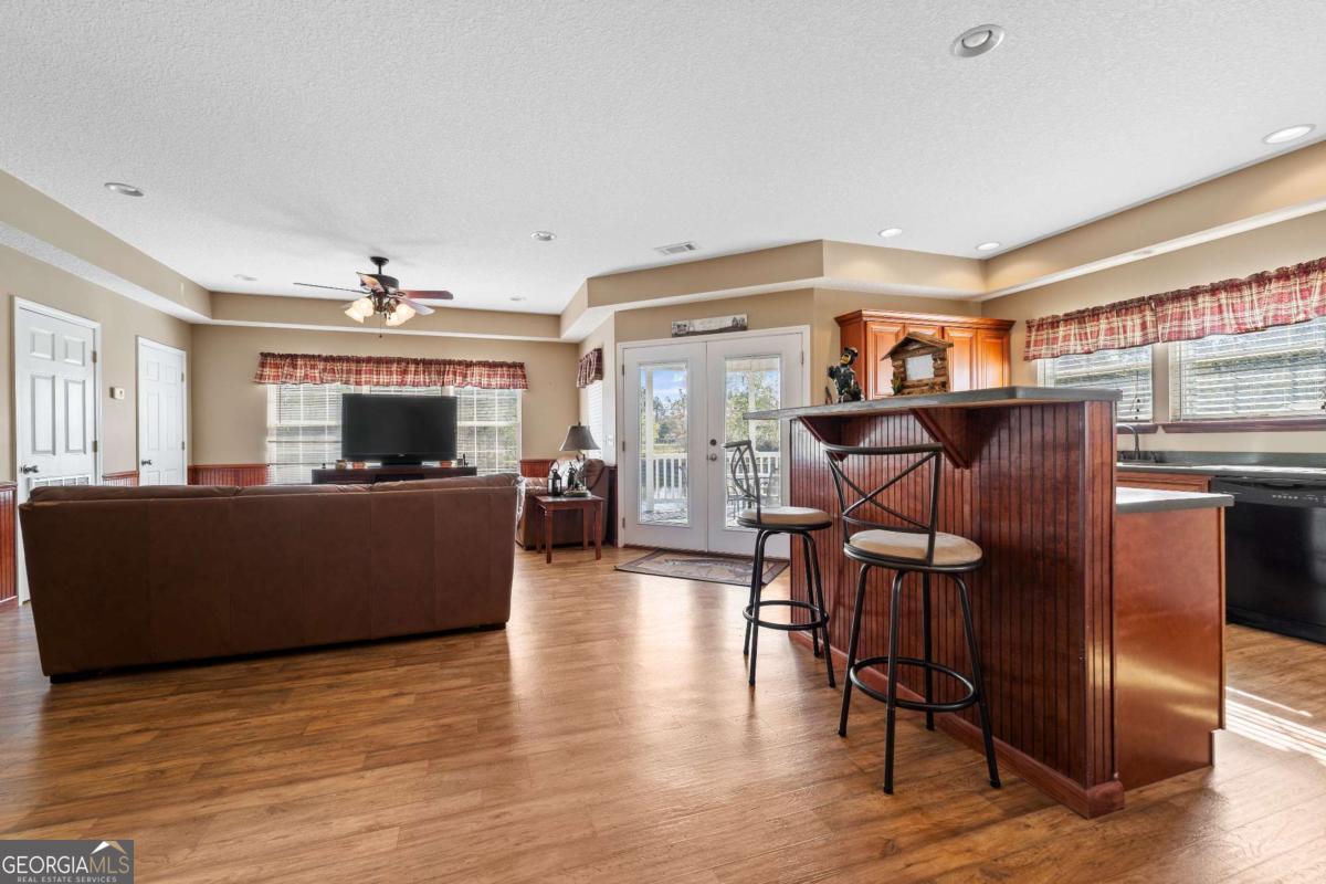 84 Satilla Church Road Baxley, GA 31513 - Photo 16 of 21