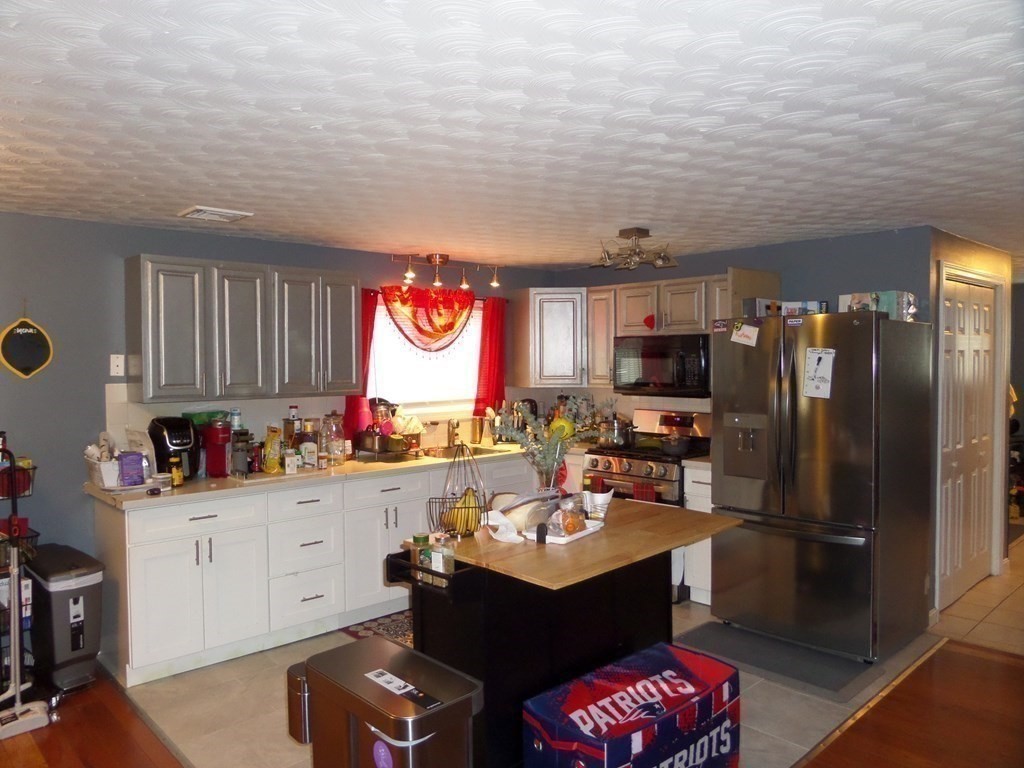 174 Jencks Street Fall River, MA 02723 - Photo 13 of 33 Gallery Image 13