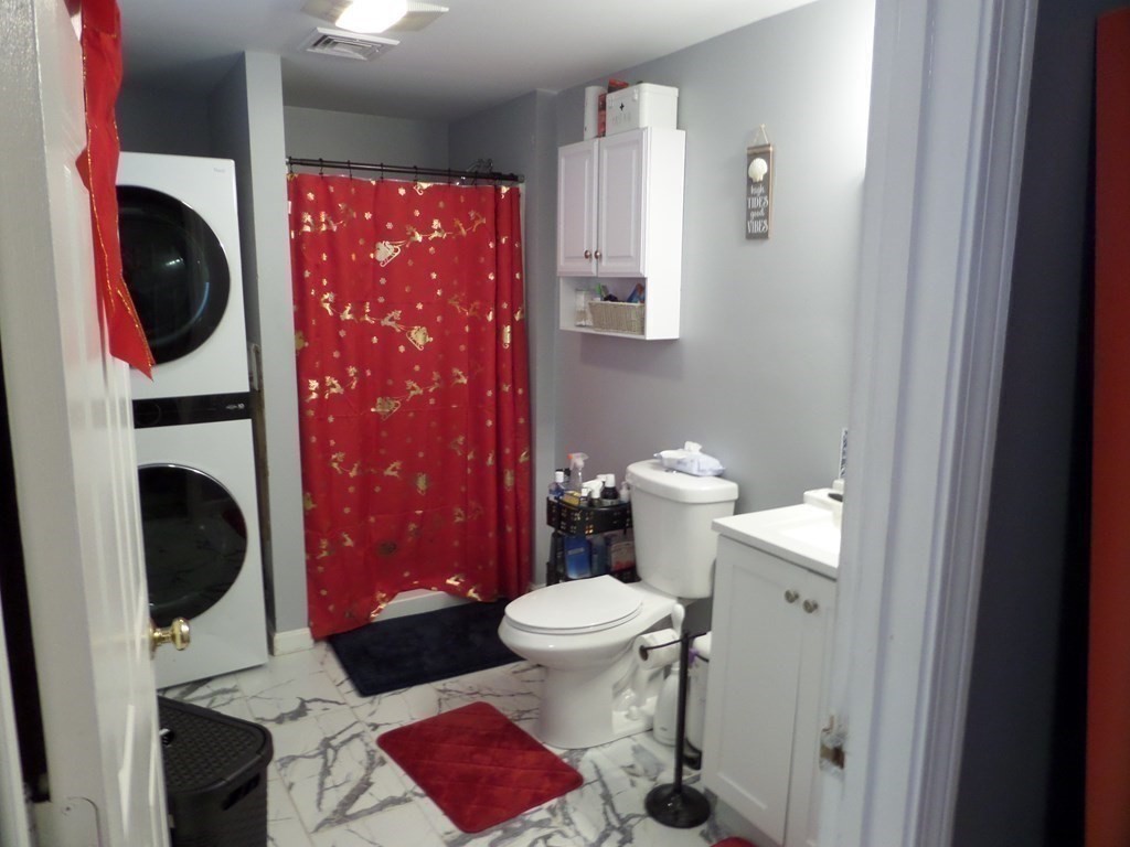 174 Jencks Street Fall River, MA 02723 - Photo 9 of 33 Gallery Image 9