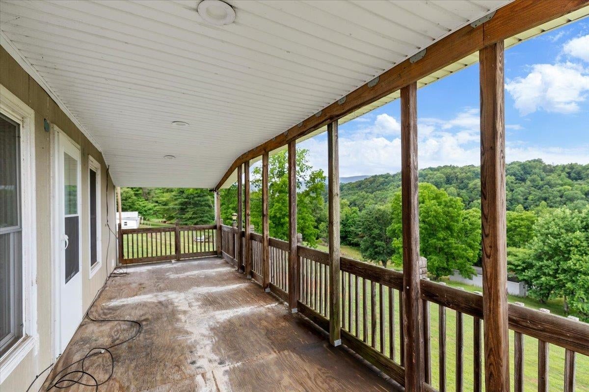 318 Sunny Ridge Road Pearisburg, VA 24134 - Photo 30 of 46 Gallery Image 30