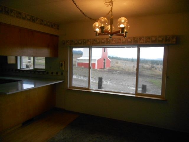 392 Phay Road Elk, WA 99009 - Photo 7 of 20