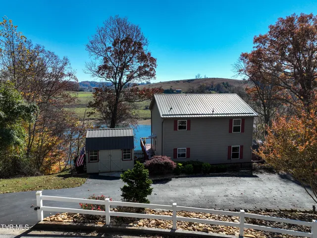 $435,000 | 395 Lakeshore Road, Bluff City, TN 37618