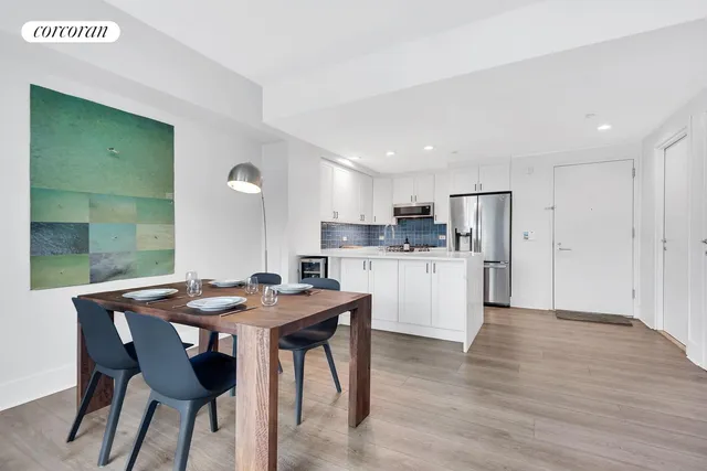 $1,150,000 | 446 Kent Avenue, Unit 4C | Williamsburg