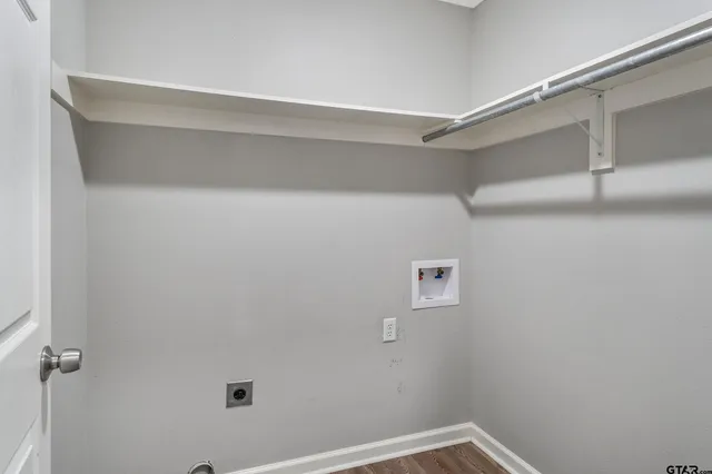 $1,500 | 487 Travis, Bullard, TX 75757