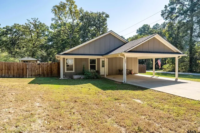 $1,500 | 487 Travis, Bullard, TX 75757