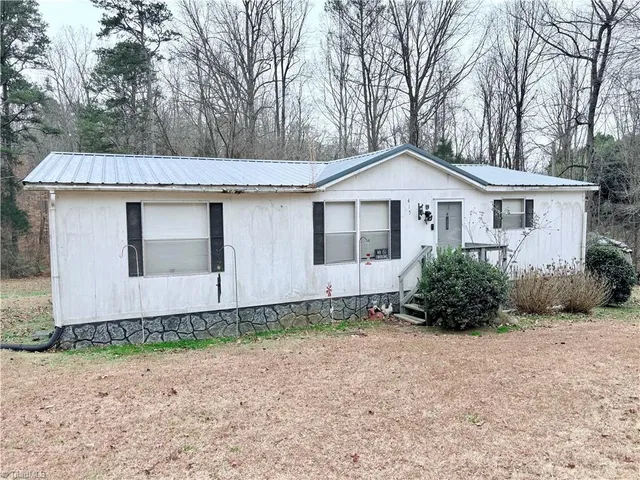 $144,900 | 415 Hughes Grove Church Road, Thomasville, NC 27360