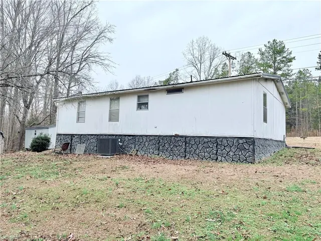 $144,900 | 415 Hughes Grove Church Road, Thomasville, NC 27360