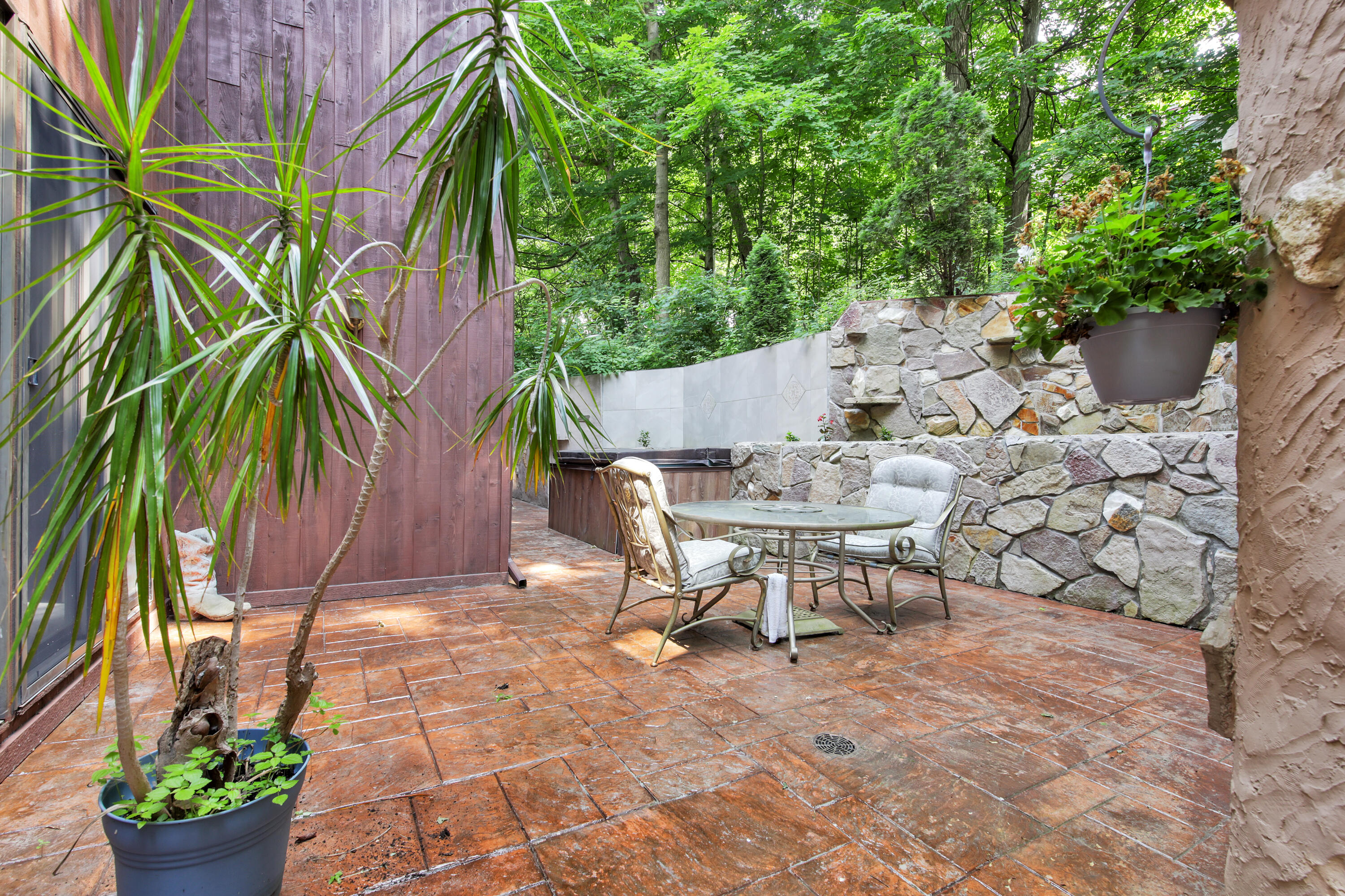 16645 Tanglewood Drive Brookfield, WI 53005 - Photo 38 of 40 16645 Tanglewood Dr-41