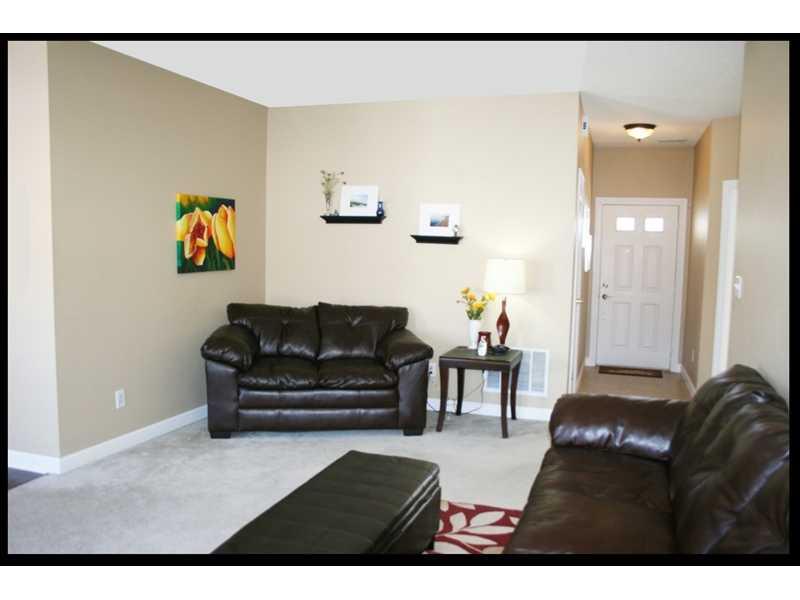11014 Schoolhouse Road Fishers, IN 46037 - Photo 4 of 24 Gallery Image 4