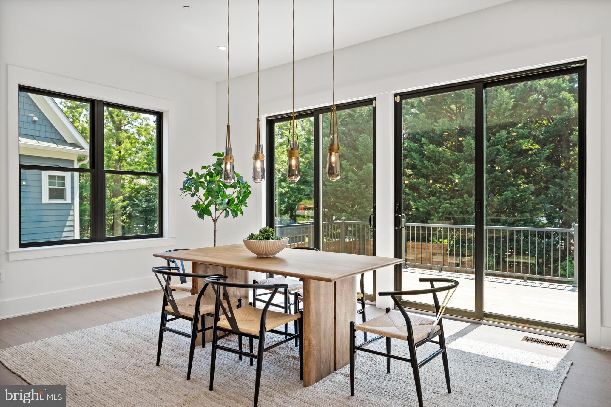 13017 Glen Road North Potomac, MD 20878 - Photo 12 of 28 Spacious Morning Room