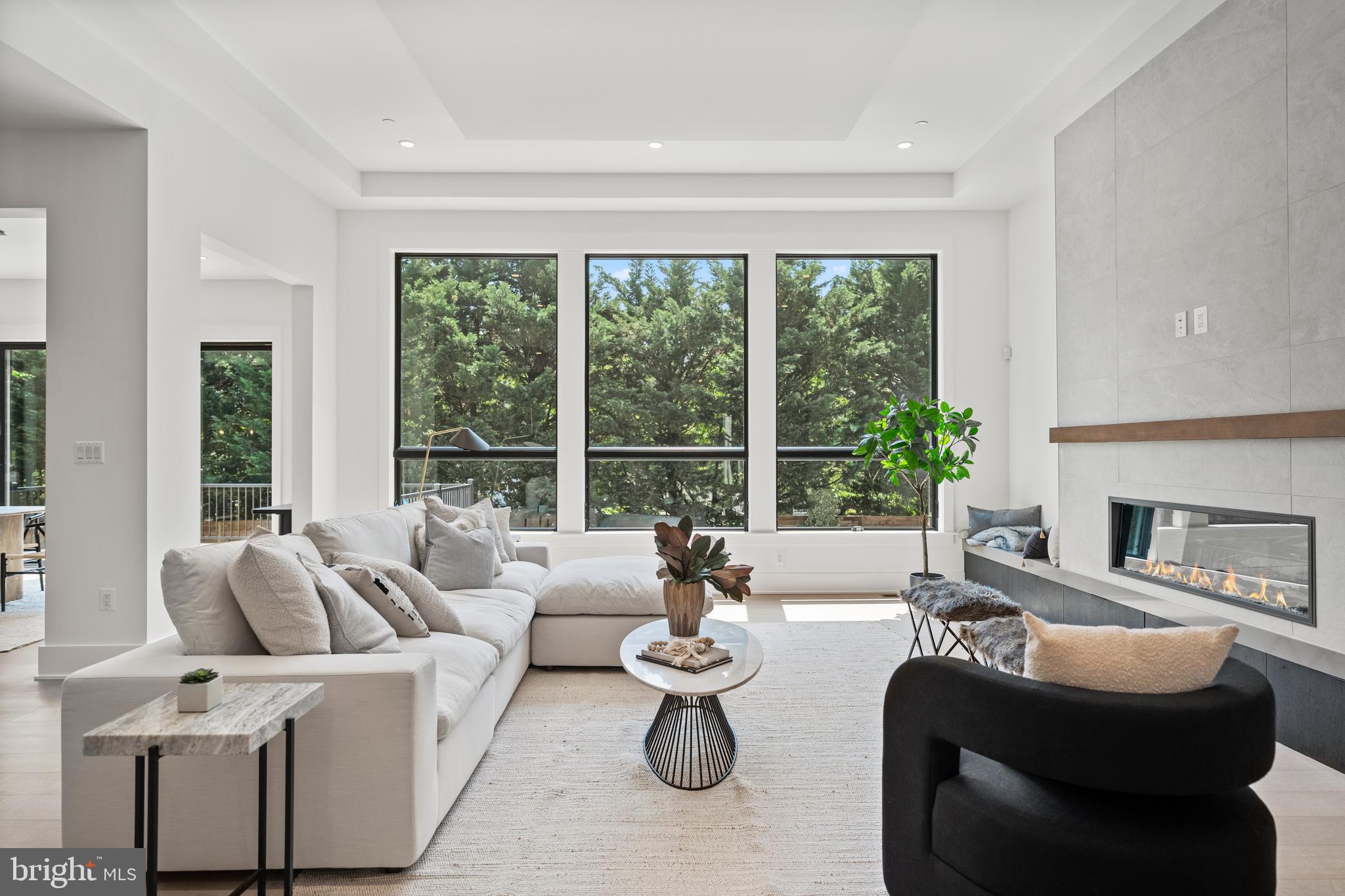 13017 Glen Road North Potomac, MD 20878 - Photo 5 of 28