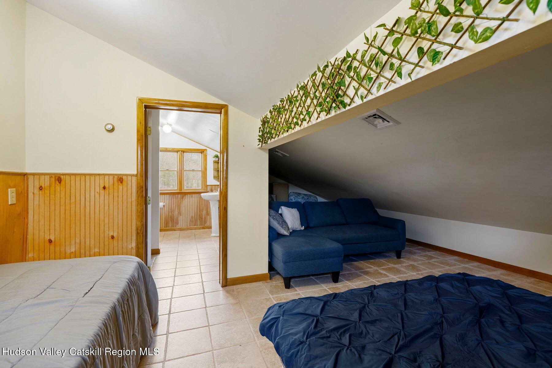 404 Winter Clove Road Round Top, NY 12473 - Photo 41 of 133 photo_online_023