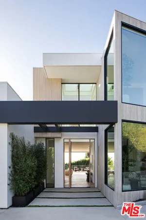 $21,995,000 | 1660 Casale Road, Pacific Palisades, CA 90272