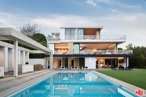 $21,995,000 | 1660 Casale Road, Pacific Palisades, CA 90272