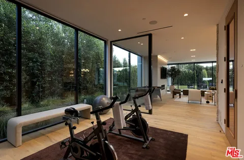 $21,995,000 | 1660 Casale Road, Pacific Palisades, CA 90272