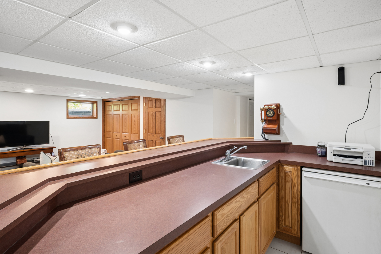 208 Parkview Road Riverside, IL 60546 - Photo 24 of 45