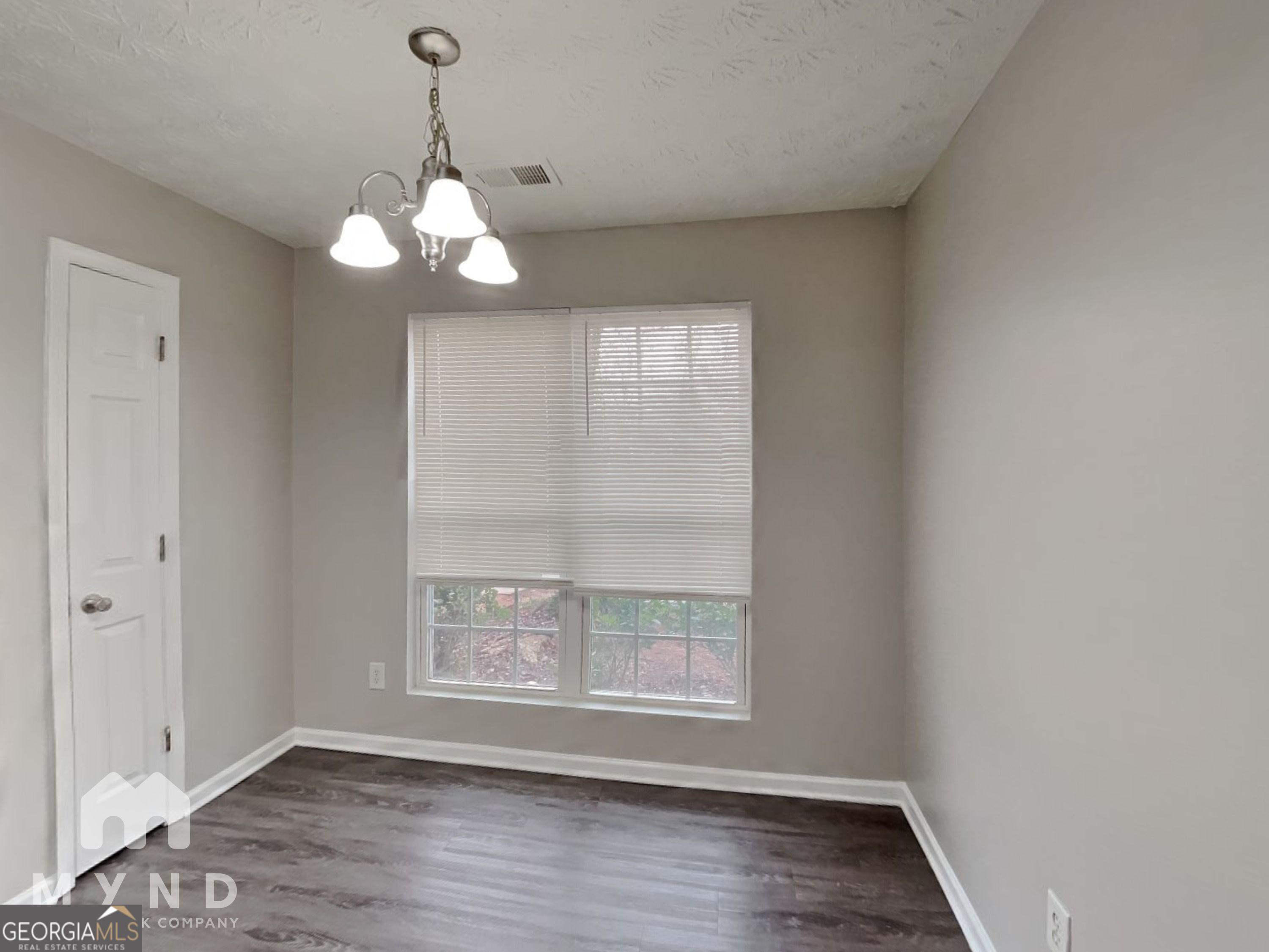 1998 Grove Way Hampton, GA 30228 - Photo 5 of 18