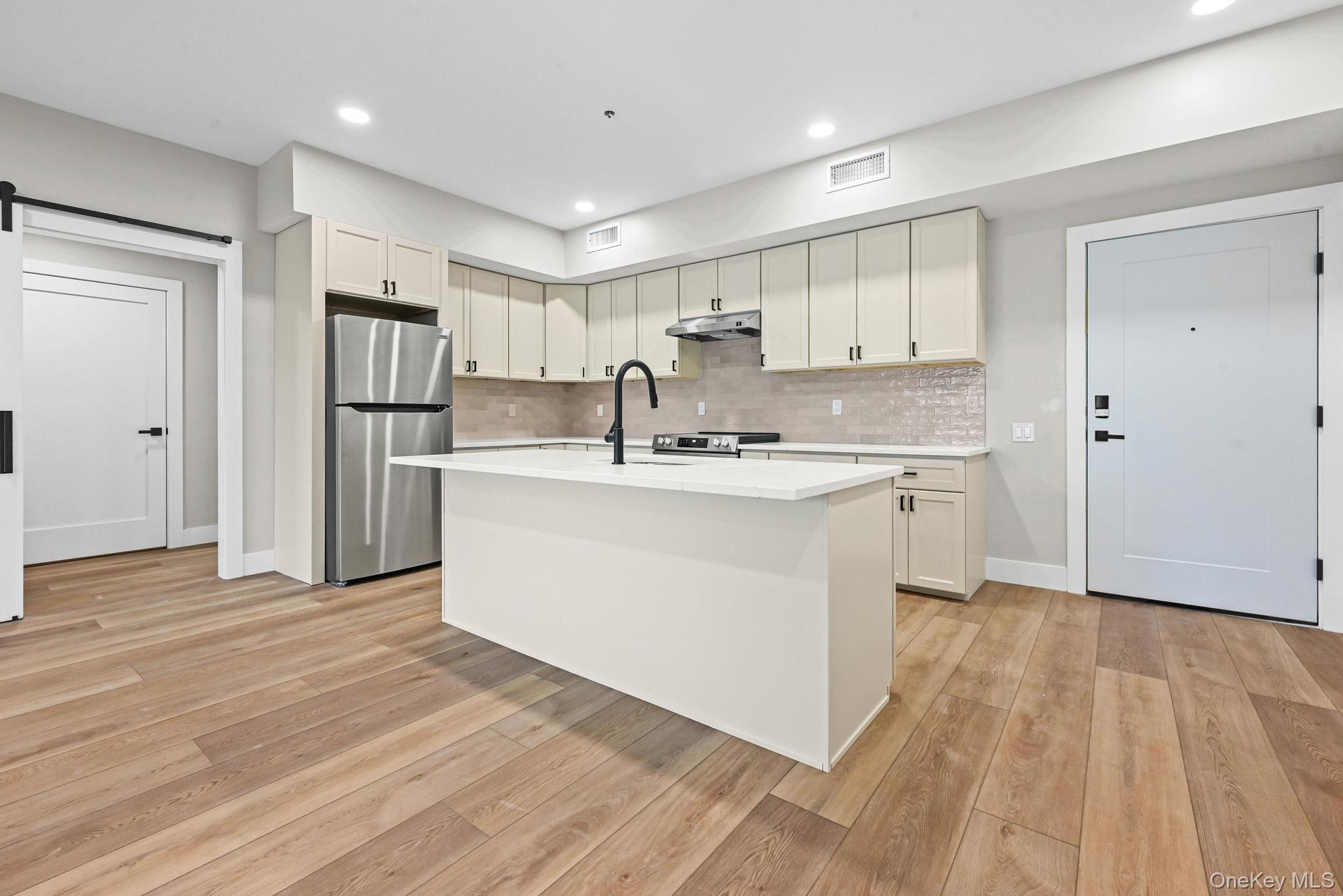 80 Division Street, Unit 102 Patchogue, NY 11772 - Photo 3 of 13