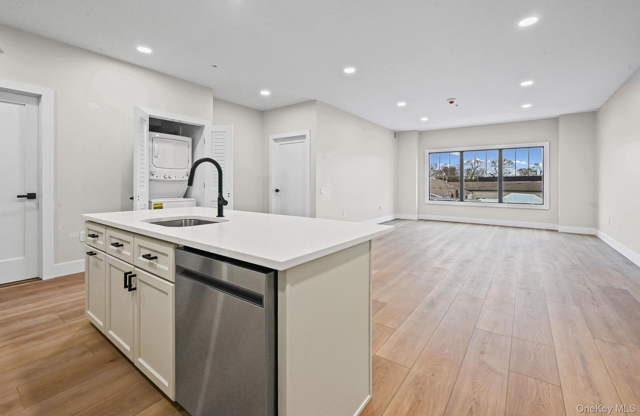80 Division Street, Unit 102 Patchogue, NY 11772 - Photo 4 of 13