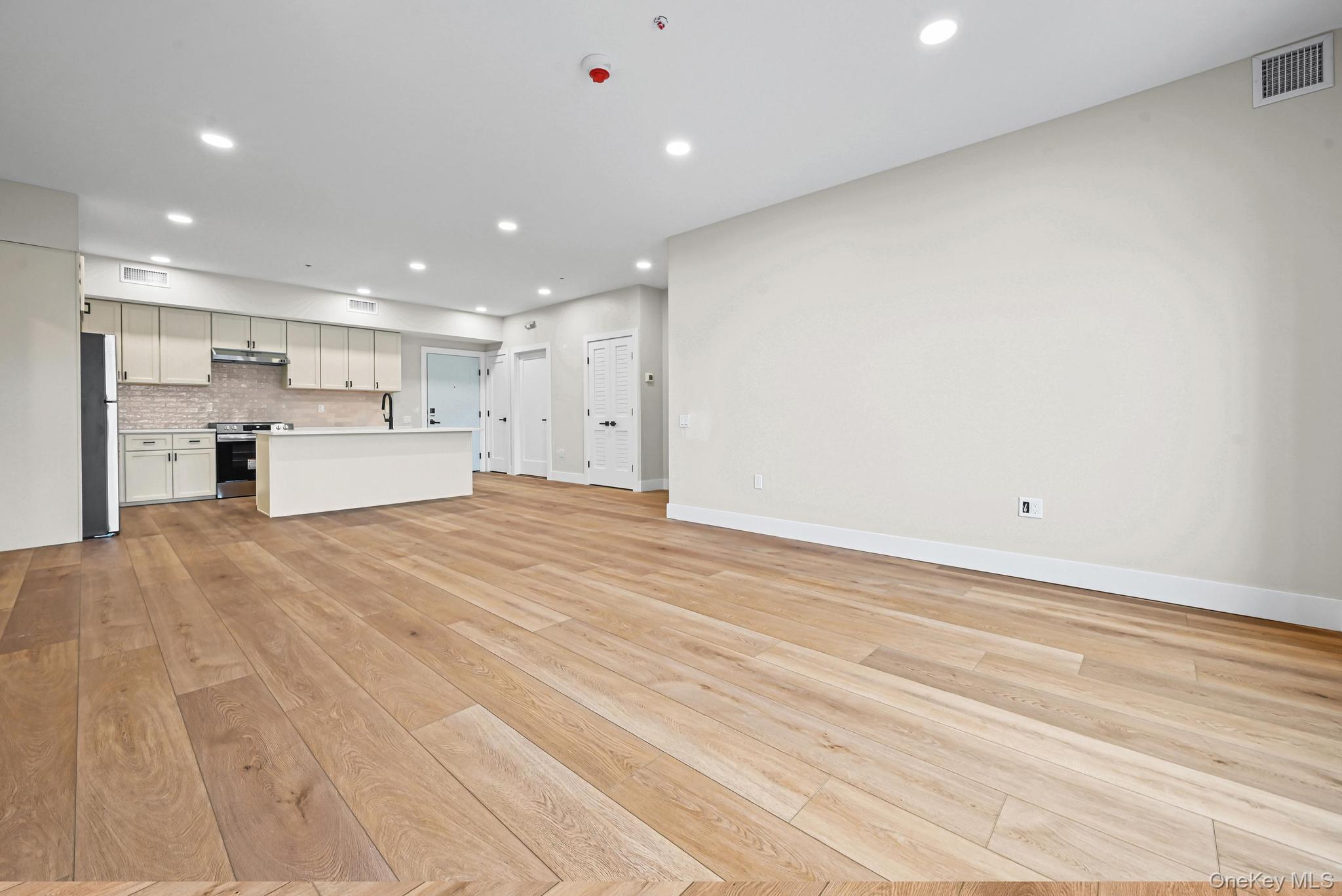80 Division Street, Unit 102 Patchogue, NY 11772 - Photo 6 of 13