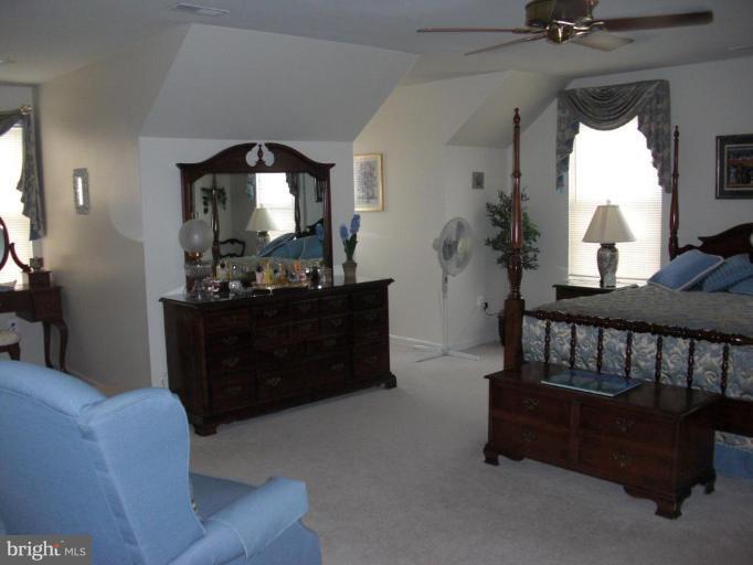 25 Broadbridge Road Rosedale, MD 21237 - Photo 14 of 26 Master Bedroom
