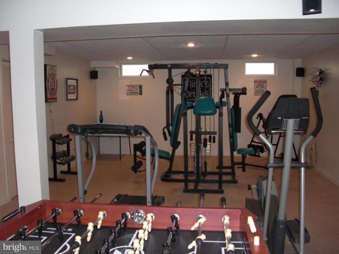 25 Broadbridge Road Rosedale, MD 21237 - Photo 23 of 26 Recreation Room