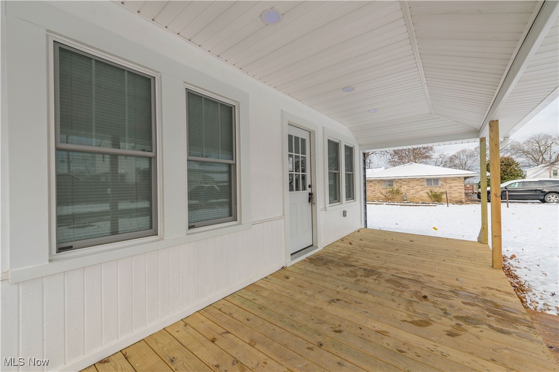 218 Roxboro Road Vermilion, OH 44089 - Photo 5 of 50 View of porch