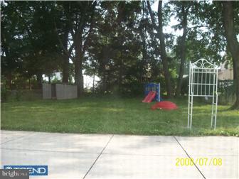 85 Falmouth Road Hamilton, NJ 08620 - Photo 3 of 10 Exterior Back