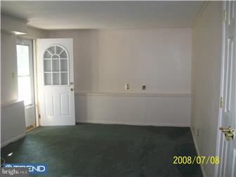 85 Falmouth Road Hamilton, NJ 08620 - Photo 6 of 10 Family Room