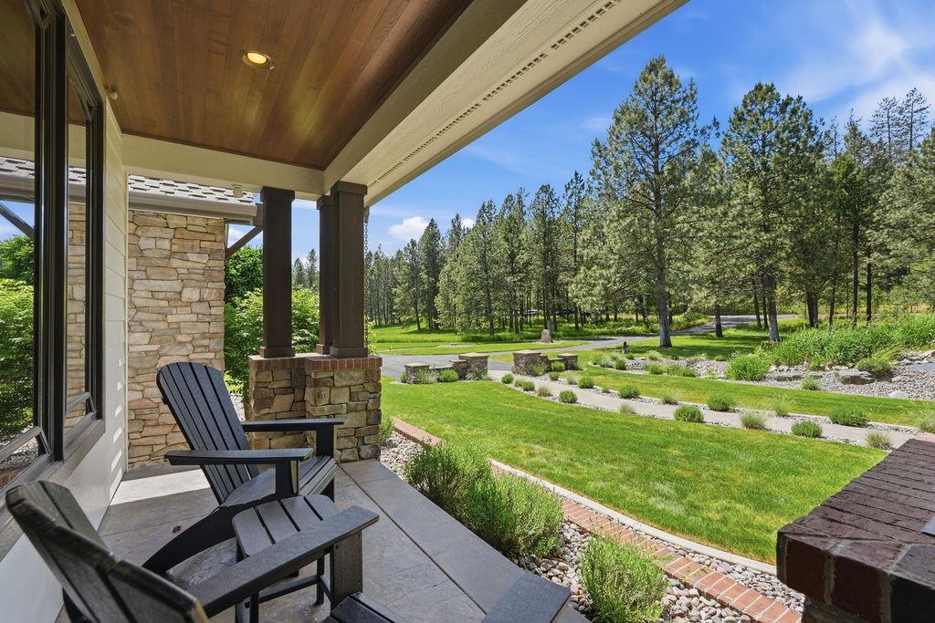 20902 North Riverrun Lane Colbert, WA 99005 - Photo 4 of 50
