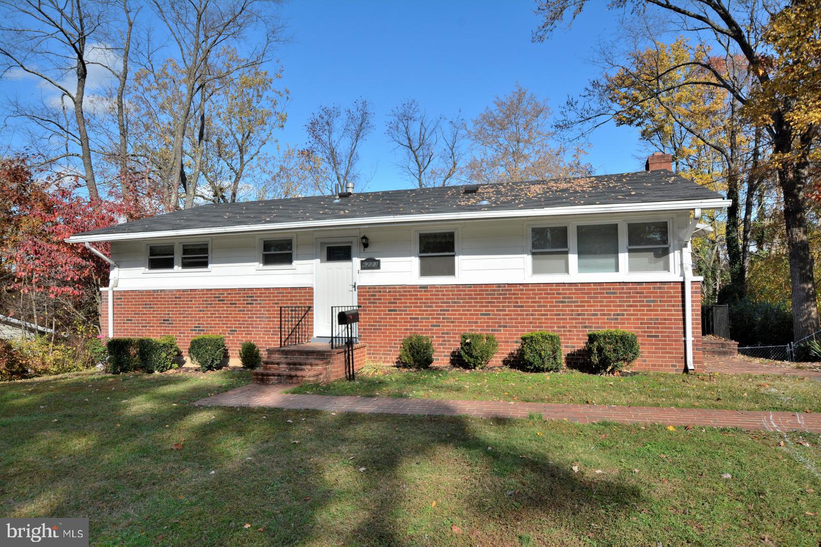 6223 Climbhill Road Alexandria, VA 22310 - Photo 1 of 31 Gallery Image 1