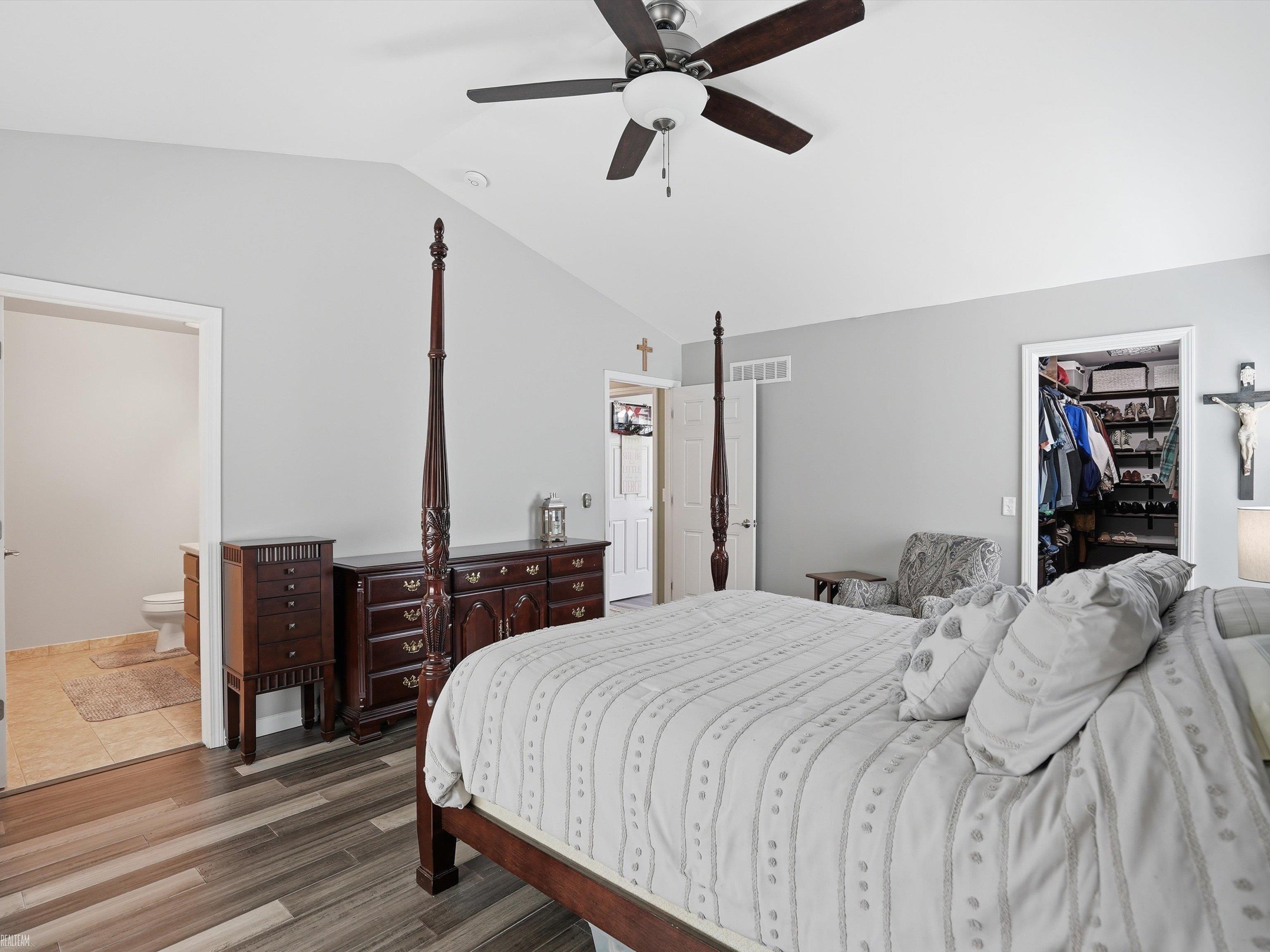 22326 Homestead Drive Macomb, MI 48044 - Photo 40 of 75