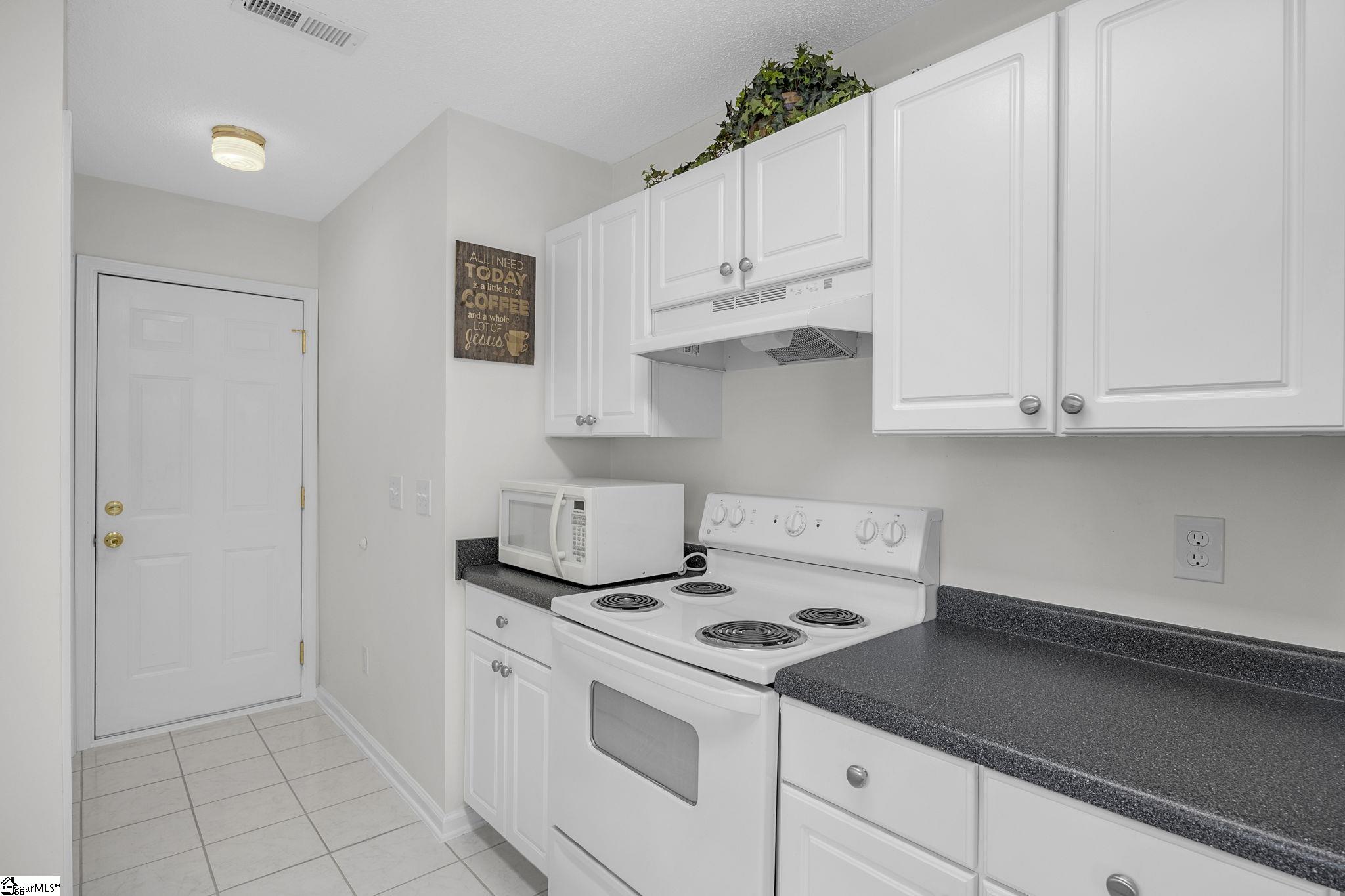 104 Fox Lane Pickens, SC 29671 - Photo 12 of 37