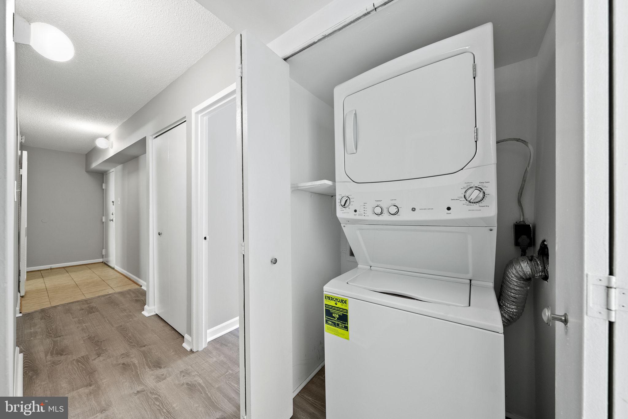 11645 Stoneview Square, Unit 1B Reston, VA 20191 - Photo 15 of 35 Gallery Image 15