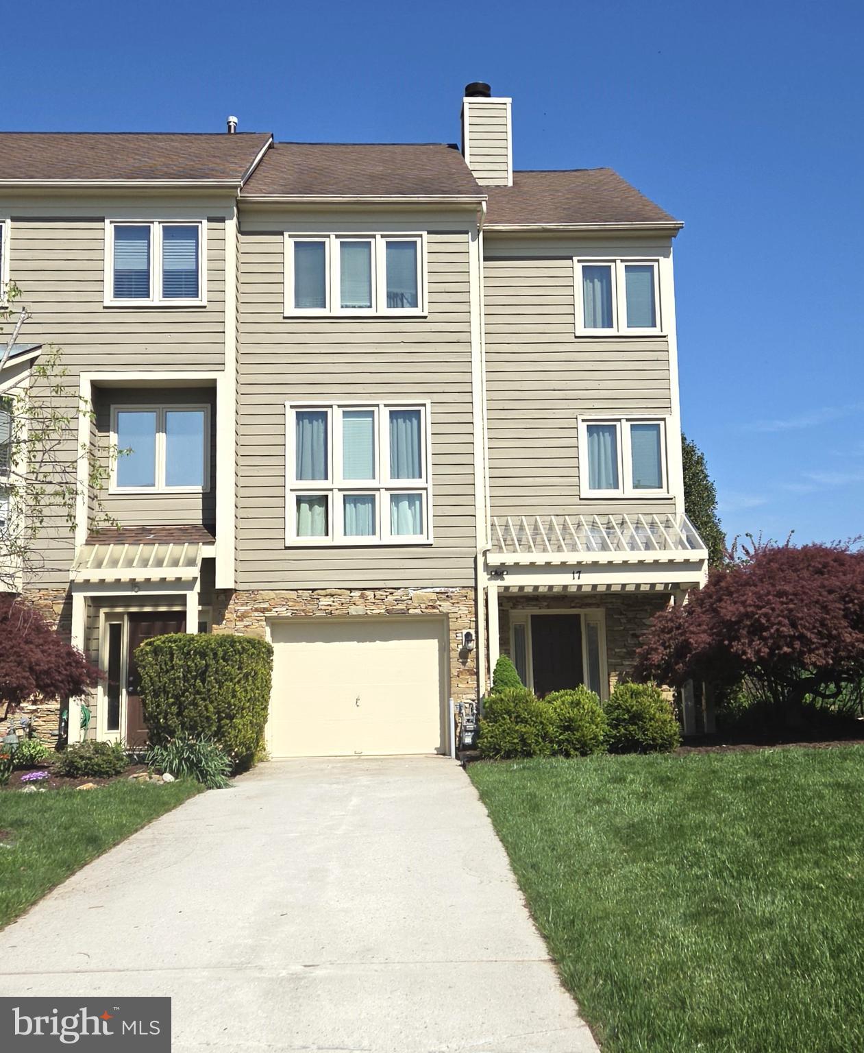 17 Stablemere Court Baltimore, MD 21209 - Photo 2 of 2