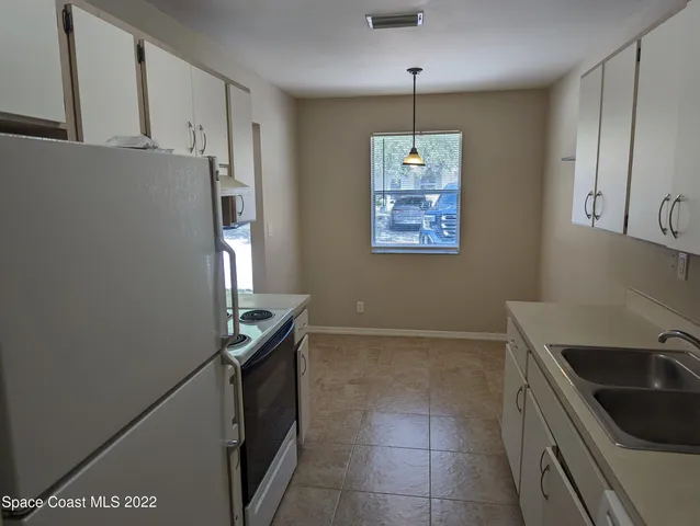 $1,450 | 4540 Memory Lane, Titusville, FL 32780