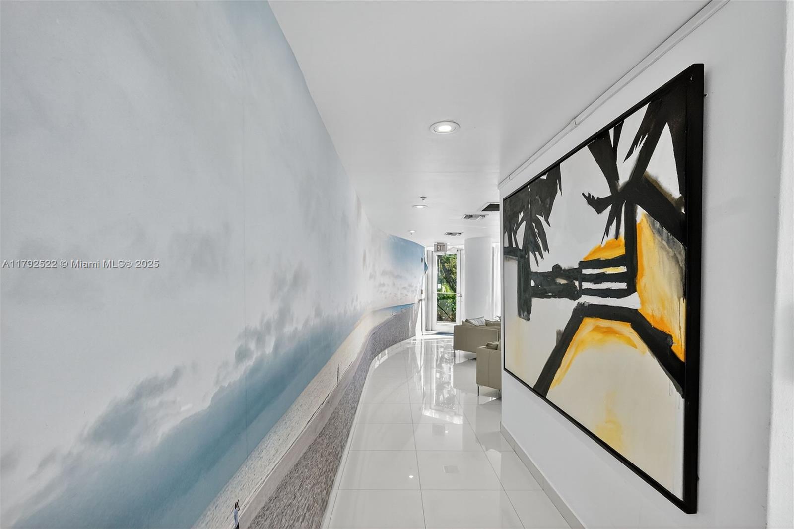 6305 Indian Creek Drive, Unit 3F Miami Beach, FL 33141 - Photo 13 of 60