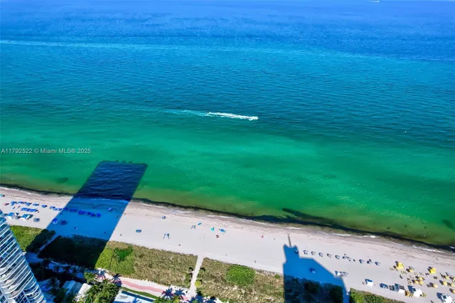 $550,000 | 6305 Indian Creek Drive, Unit 3F, Miami Beach, FL 33141