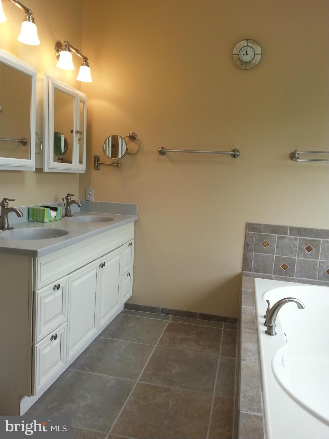 3331 Pouska Road Abingdon, MD 21009 - Photo 14 of 28 Bath (Master)