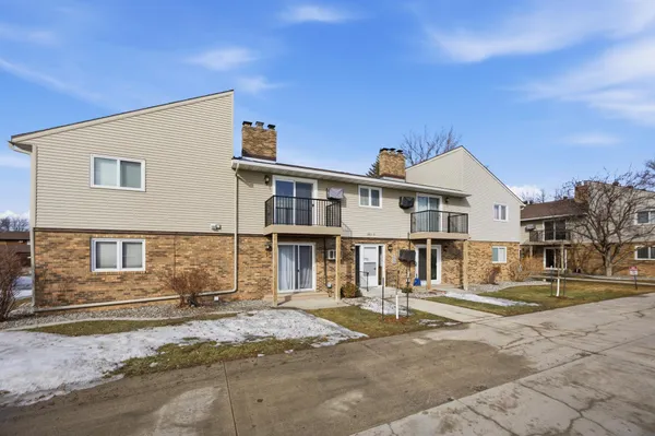 $130,000 | 2012 Park Boulevard South, Unit B4, Fargo, ND 58103