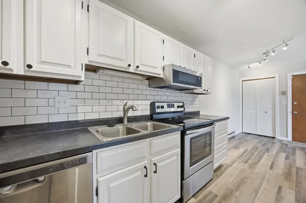 $130,000 | 2012 Park Boulevard South, Unit B4, Fargo, ND 58103