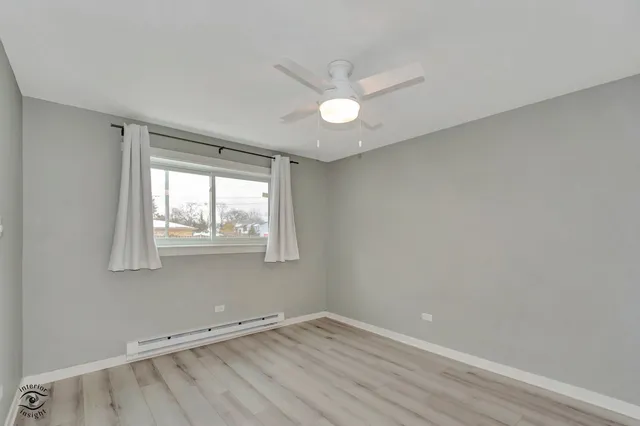 $1,900 | 7302 Blackstone Avenue, Unit 7, Justice, IL 60458