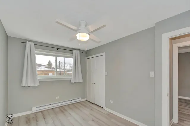 $1,900 | 7302 Blackstone Avenue, Unit 7, Justice, IL 60458